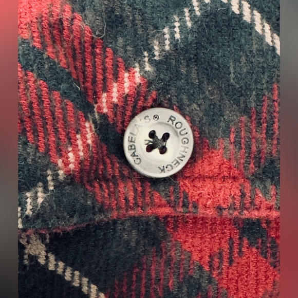 Cabela’s Men’s Roughneck Heavy Weight Button Up Flannel Black & Burgundy.   2XL - Picture 5 of 9